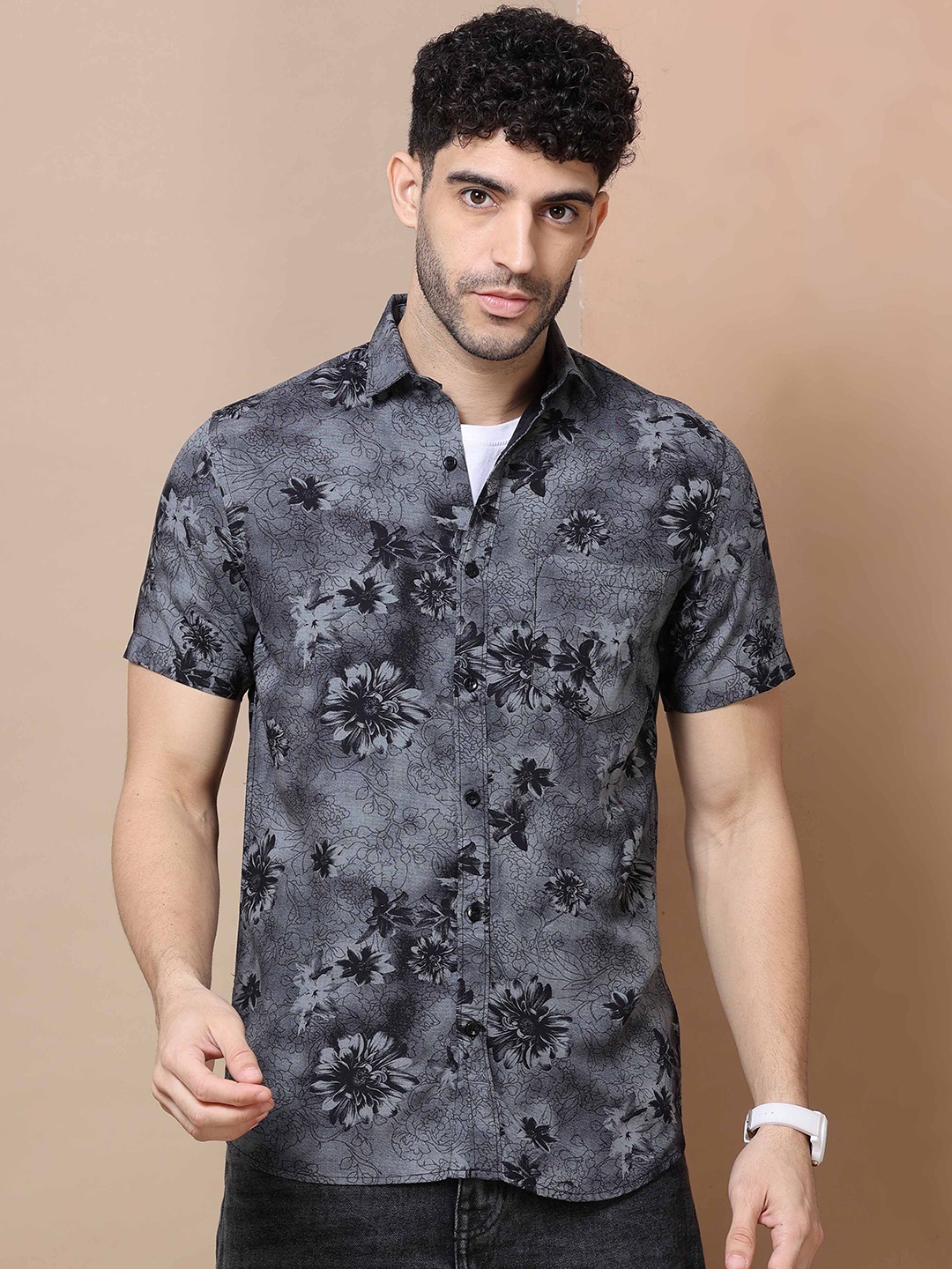 

HOUSE OF MAHNOTS Men Classic Spread Collar Floral Printed Casual Shirt, Grey