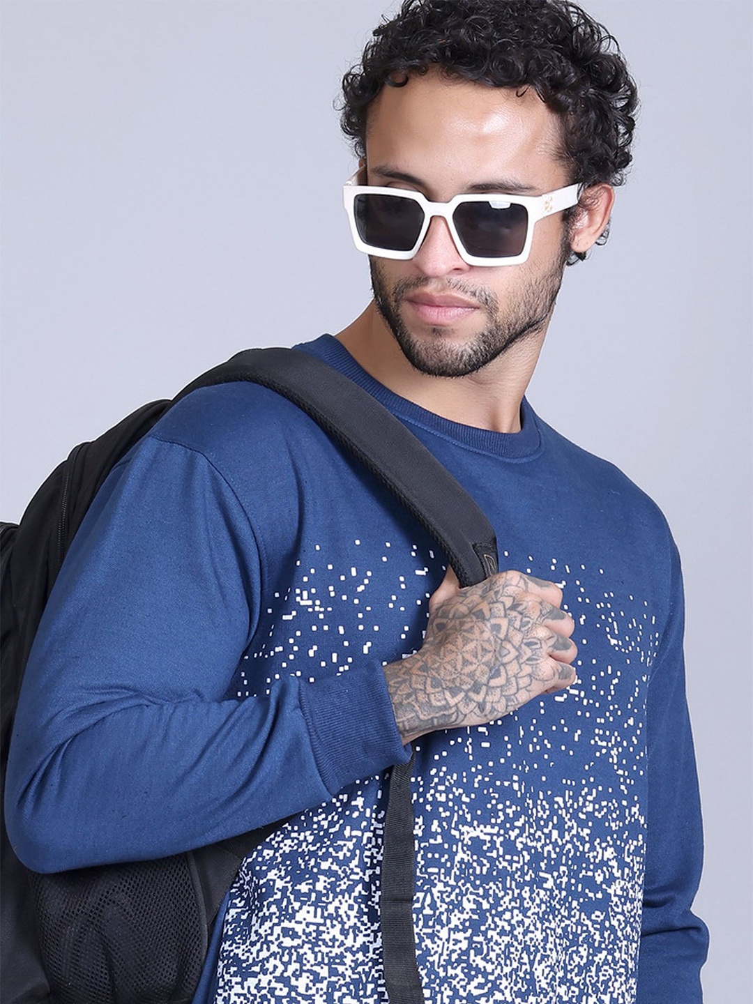 

Obaan Men Printed Round Neck Long Sleeves Pullover Sweatshirt, Blue