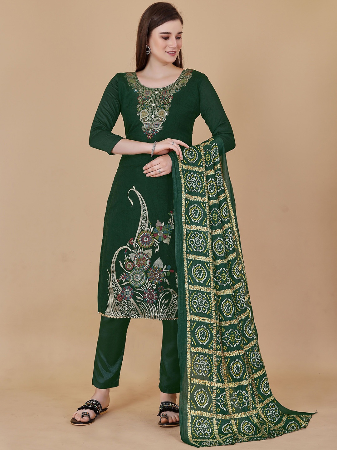 

Maroosh Embellished Unstitched Dress Material, Green