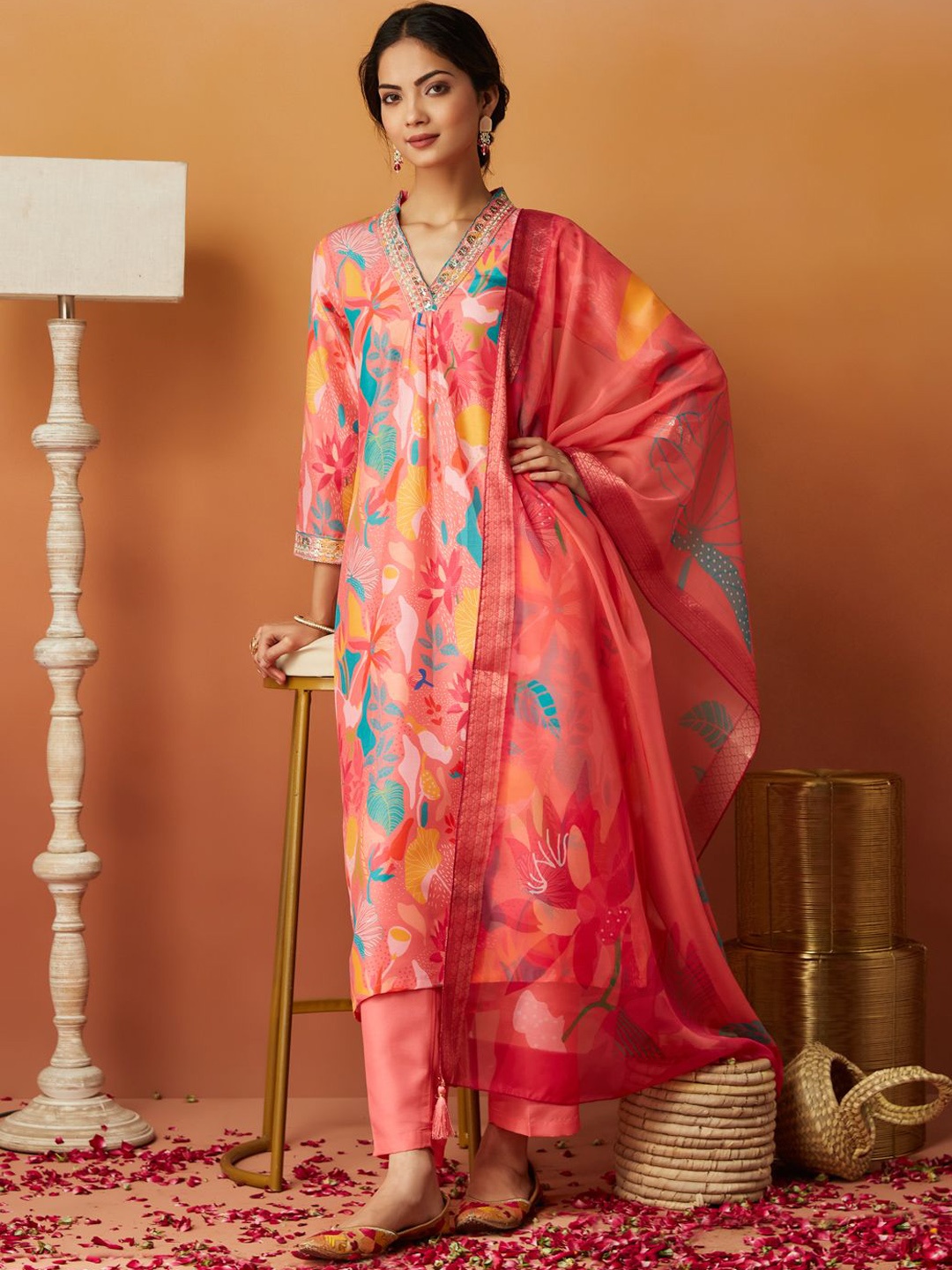

J Turritopsis Floral Printed Straight Sequinned Kurta with Trousers & Dupatta, Pink