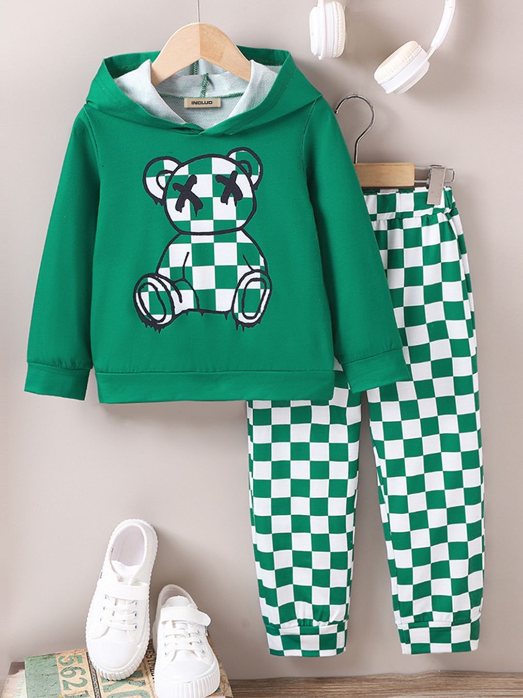 

INCLUD Boys Hooded Printed Sweatshirt with Joggers, Green