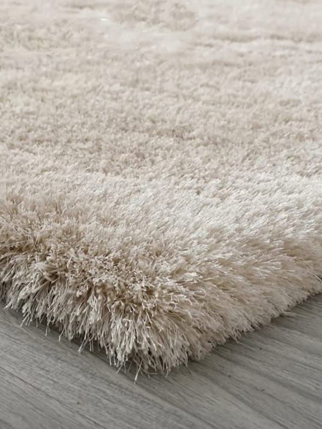 

Samjeeda Handloom carpets Red Geometric Anti-Skid Woollen Carpet