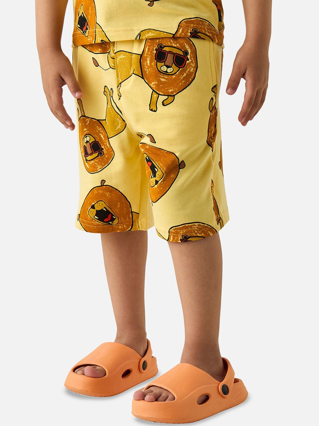 

Juniors by Babyshop Boys Printed Mid-Rise Regular Fit Shorts, Yellow