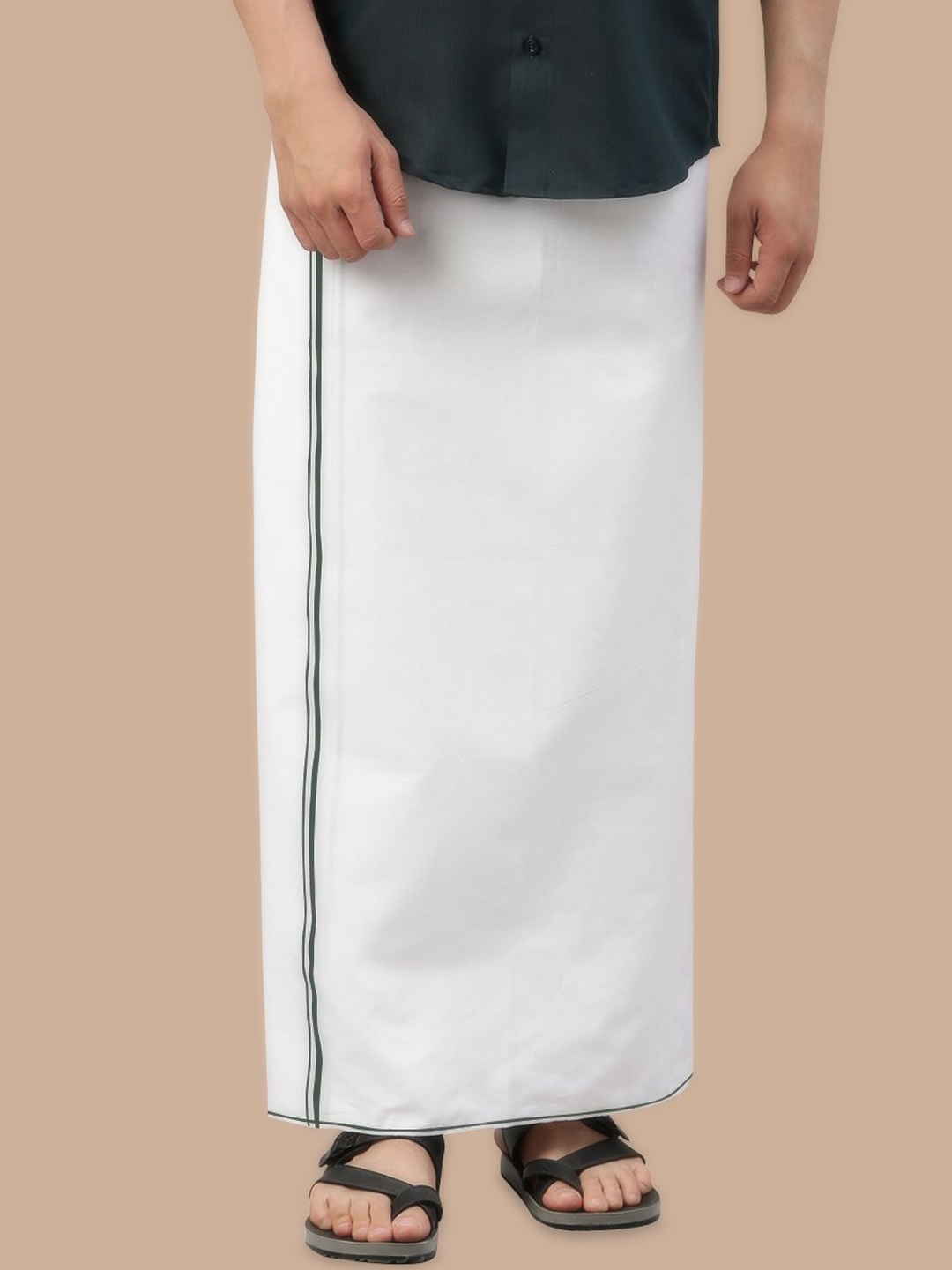 

WHITE HEART Men Pure Cotton Single Layer Dhoti with Coloured Border