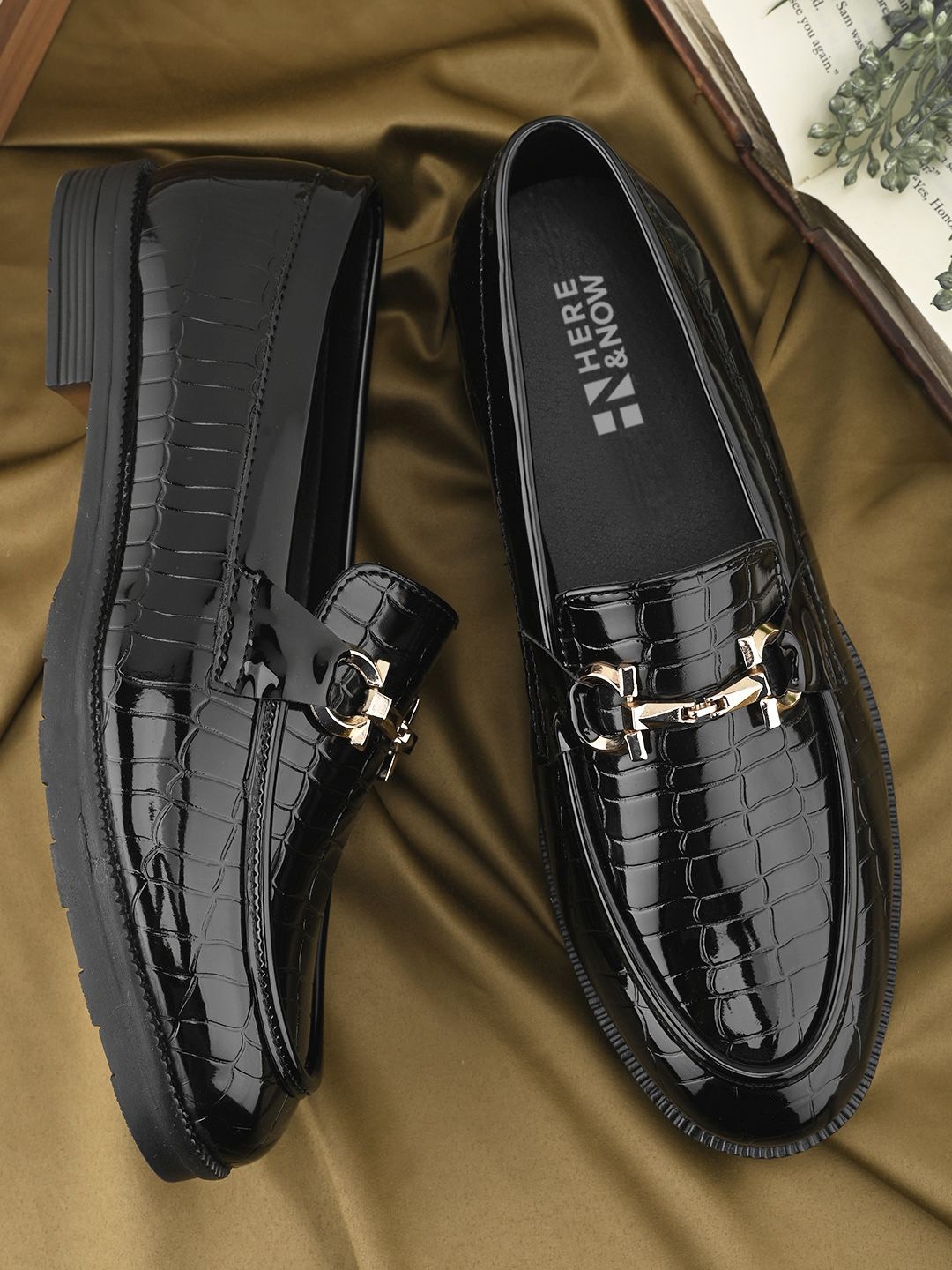 

HERE&NOW Men Textured Formal Loafer, Black