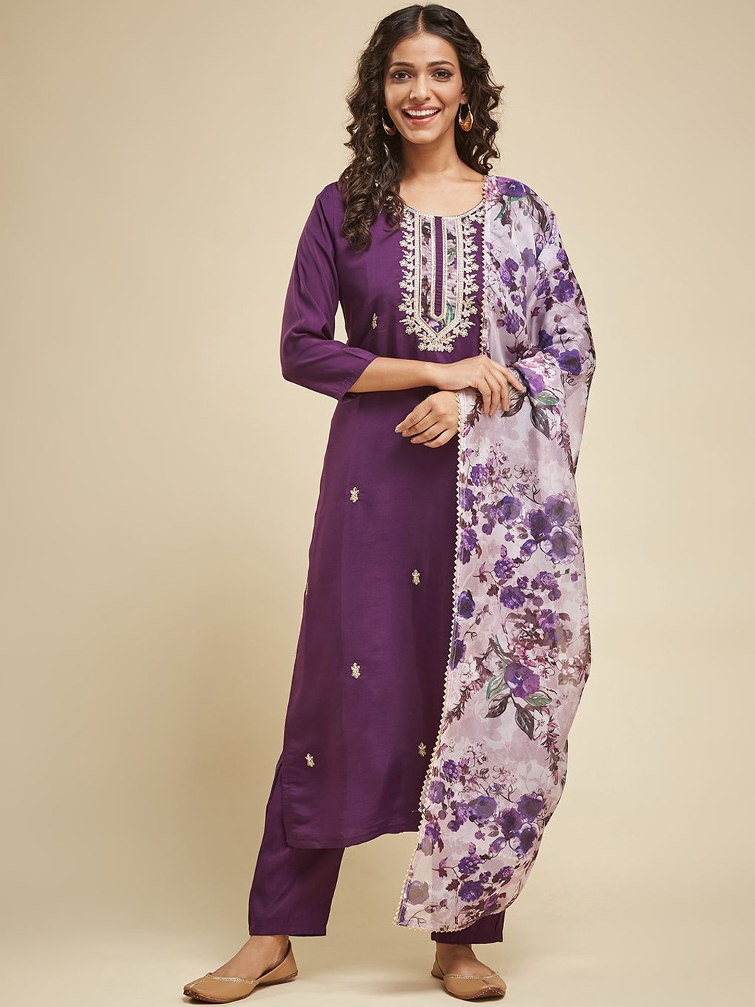 

Anouk Purple Floral Embroidered Round Neck Straight Kurta With Trouser With Dupatta