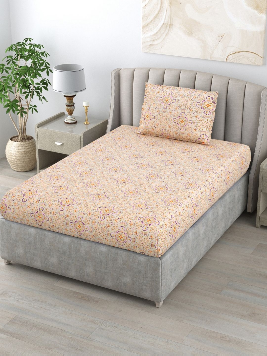 

BOMBAY DYEING Epigram Orange Floral Cotton 144 TC Single Bedsheet Set 1.50 m x 2.24 m