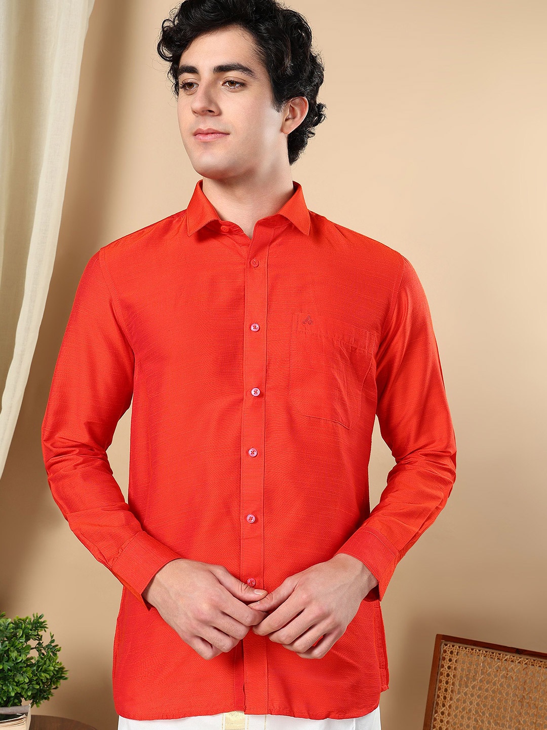 

TATTVA Men Classic Spread Collar Solid Cotton Slim Fit Casual Shirt, Red