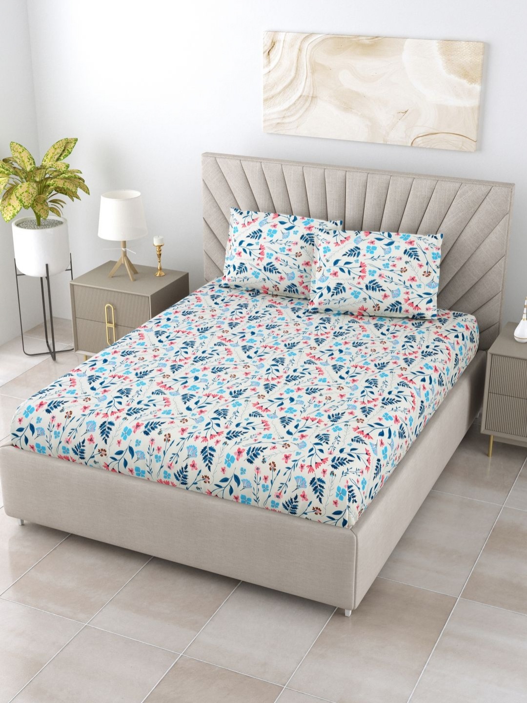 

BOMBAY DYEING White Floral 144 TC Cotton King Bedsheet Set-2.74 m x 2.74 m