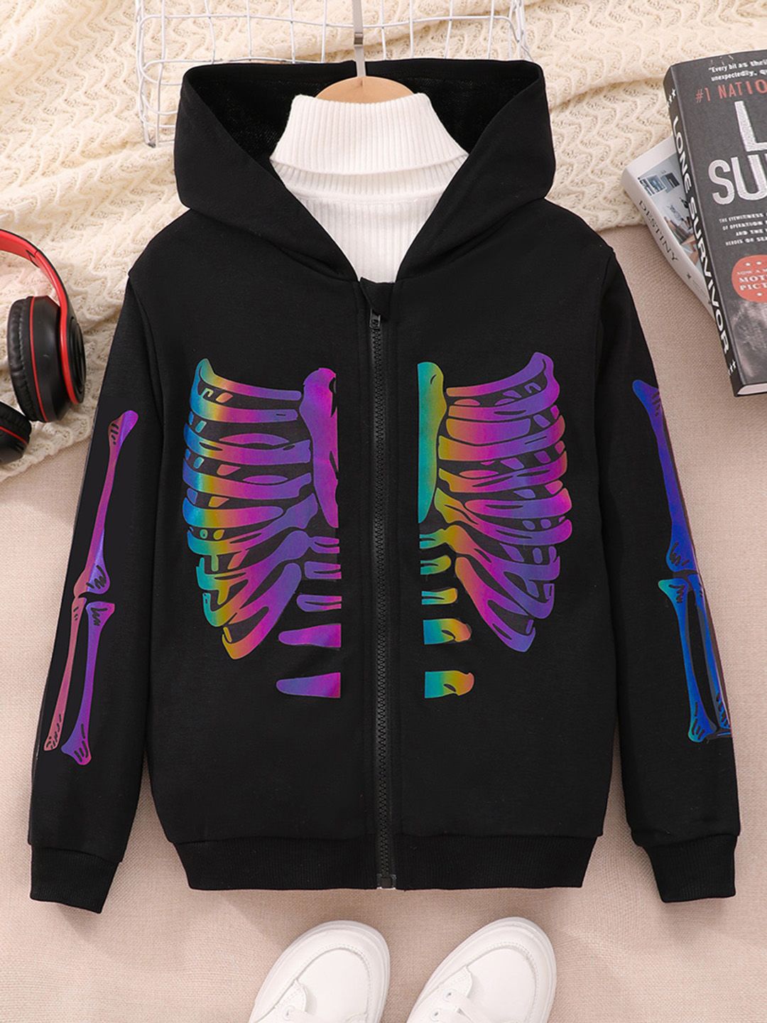

INCLUD Boys Printed Hooded Long Sleeves Pullover Sweatshirt, Black