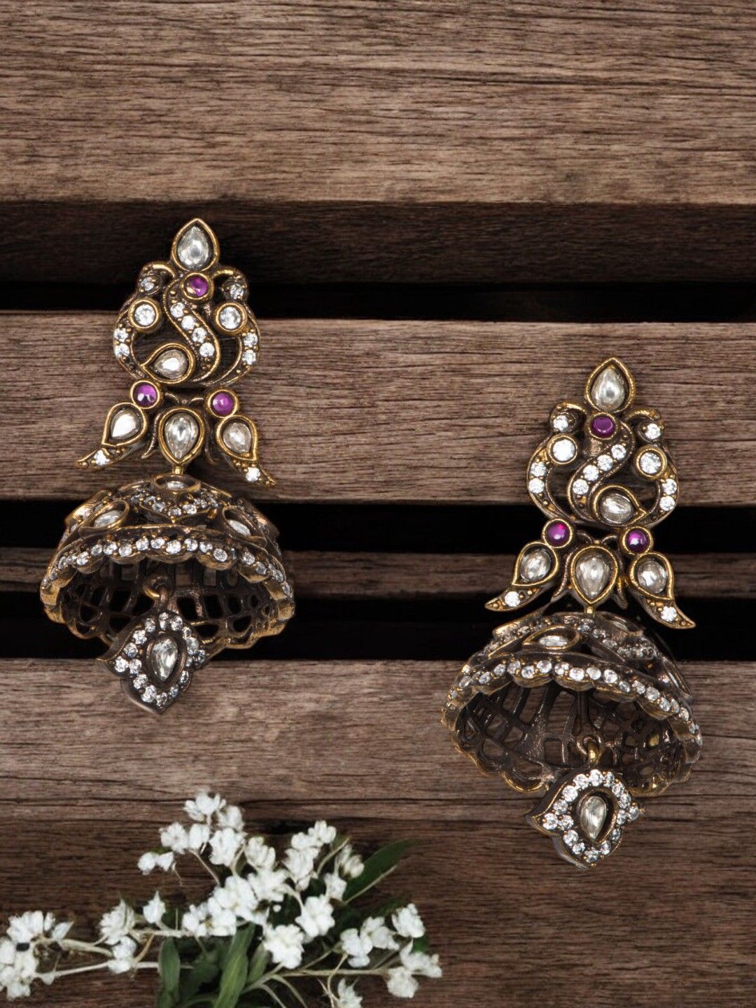 

SHARLEEZ Dome Shaped Jhumkas Earrings, Black