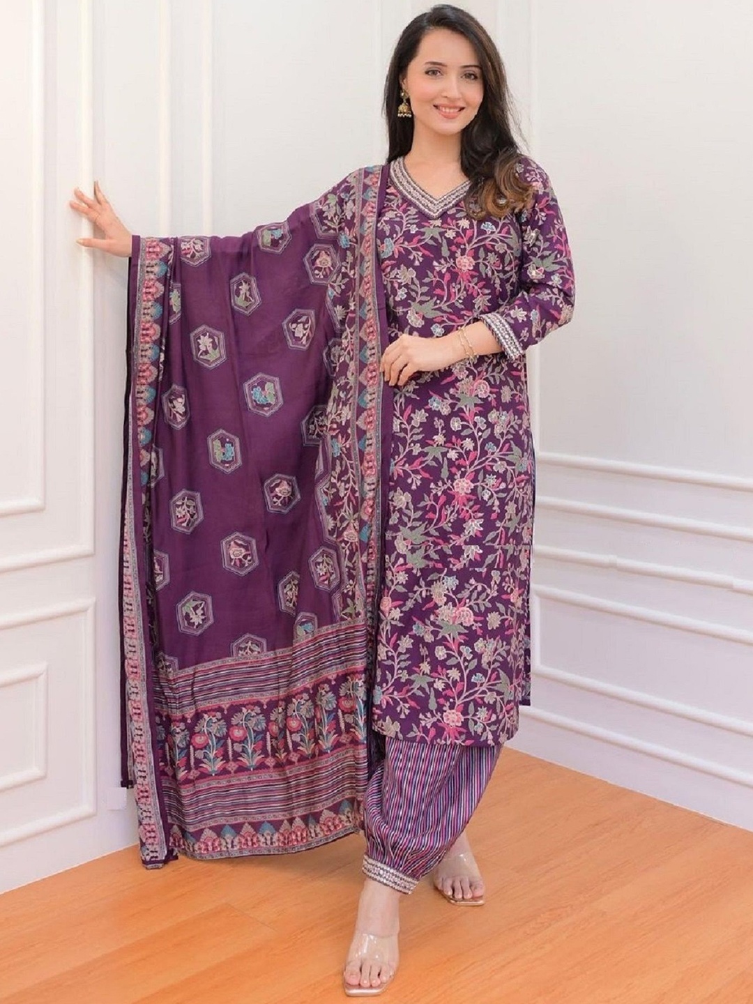 

KALINI Floral Printed Sequinned V-Neck Straight Kurta With Trouser & Dupatta, Purple