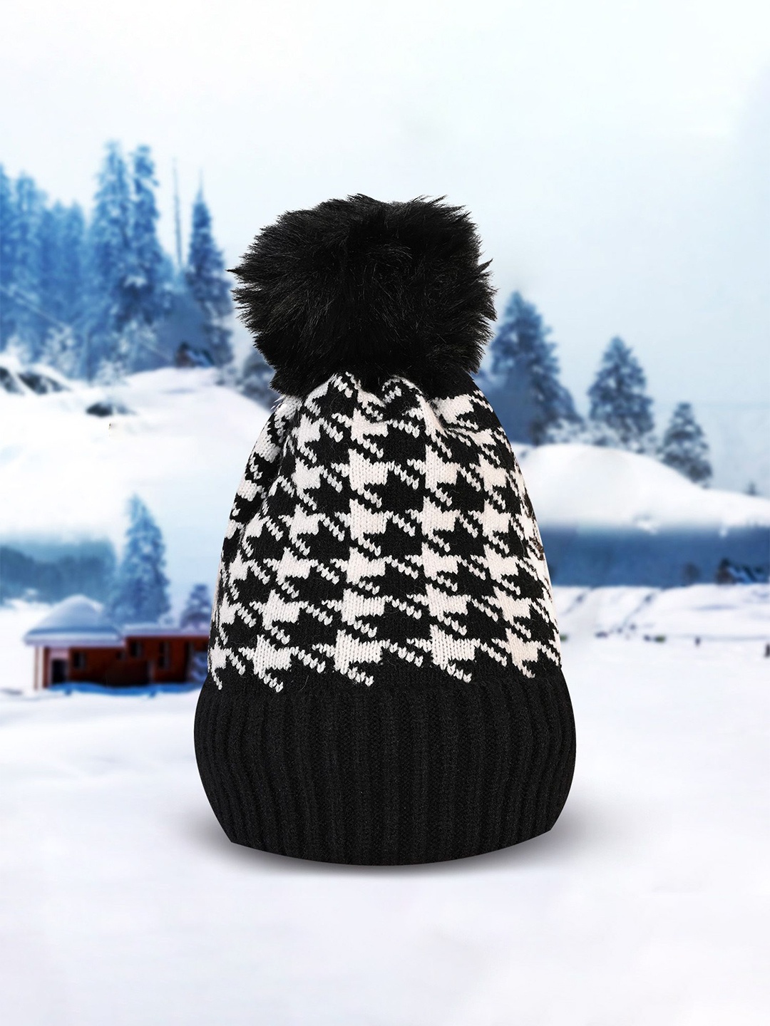 

LOOM LEGACY Women Printed Beanie, Black