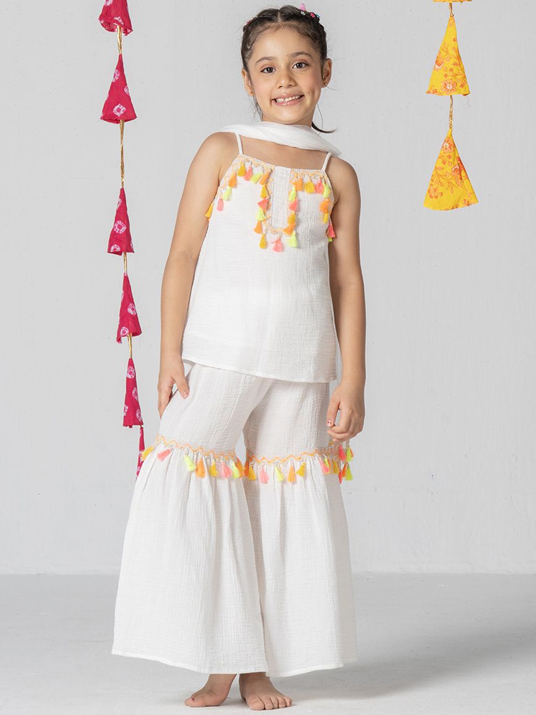 

SPUNKIES Girls Shoulder Straps Pure Cotton Kurta With Salwar & Dupatta, White