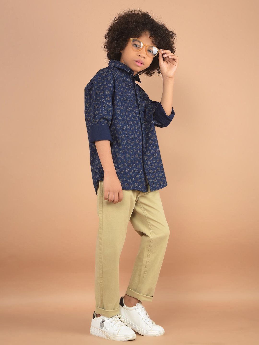 

Crimsoune Club Boys Classic Spread Collar Floral Printed Cotton Slim Fit Casual Shirt, Navy blue