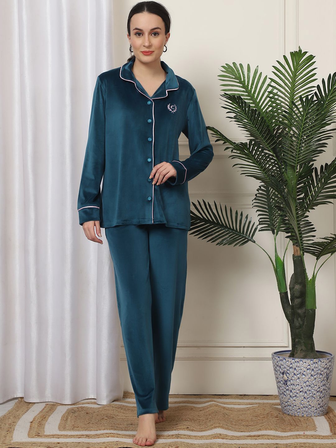

Kanvin Women Lapel Collar Long Sleeves Night suit, Teal