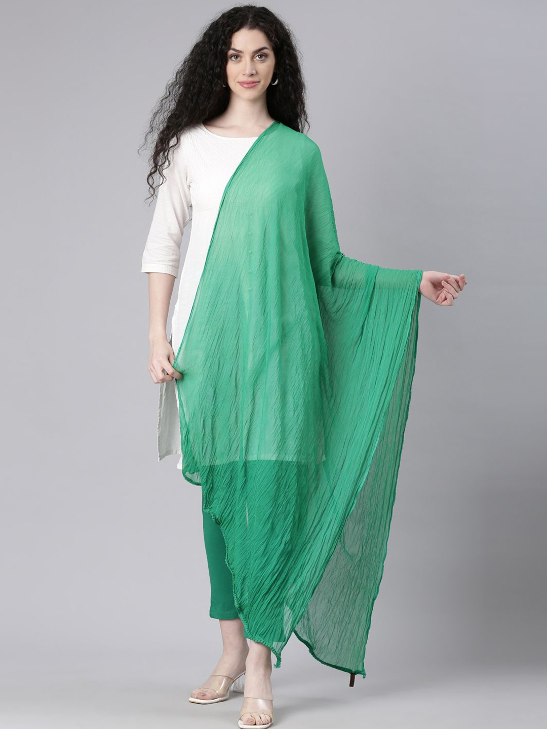 

Souchii Chiffon Tasselled Dupatta, Green