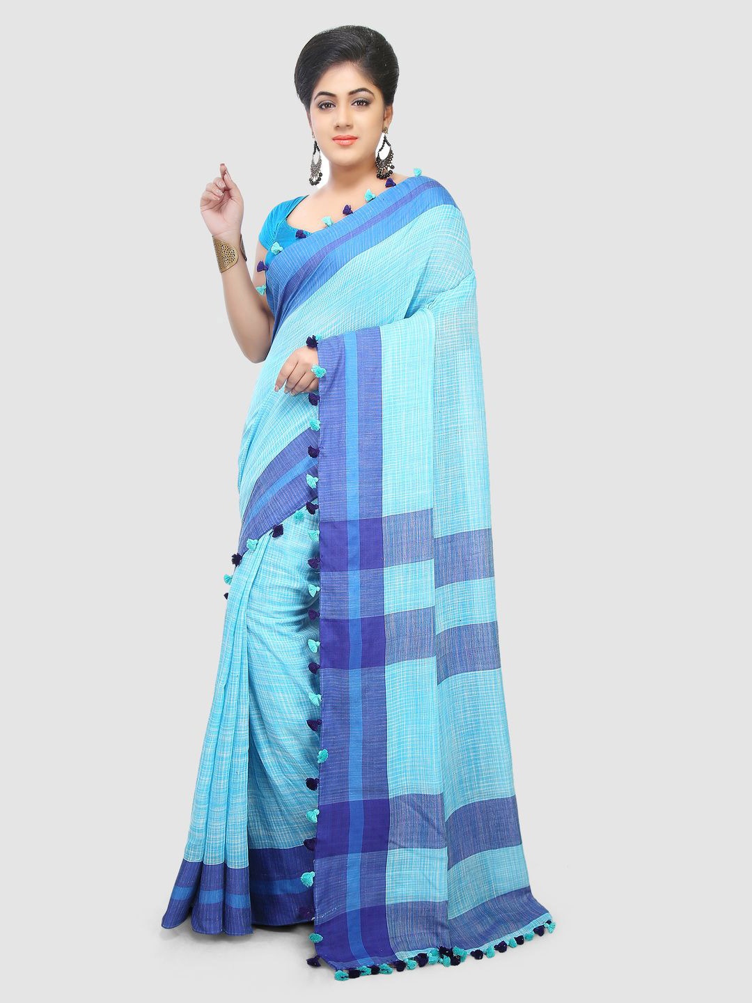 

Crochetin Woven Design Ready to Wear Saree, Blue