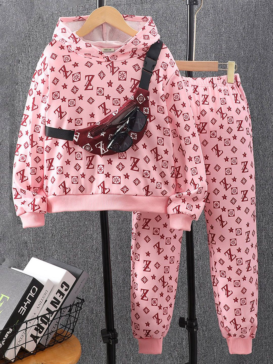 

INCLUD Girls Hooded Printed Sweatshirt with Joggers, Pink