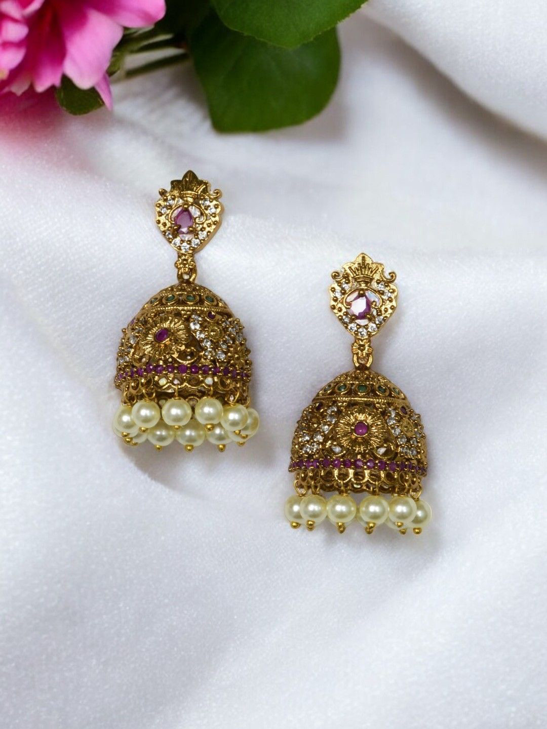 

SHARLEEZ Dome Shaped Jhumkas Earrings, Gold