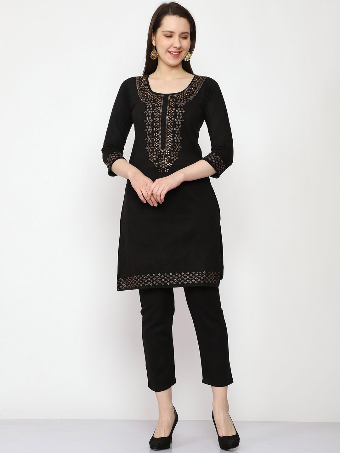 

FNOCKS Floral Embroidered A-Line Kurti With Palazzos, Black