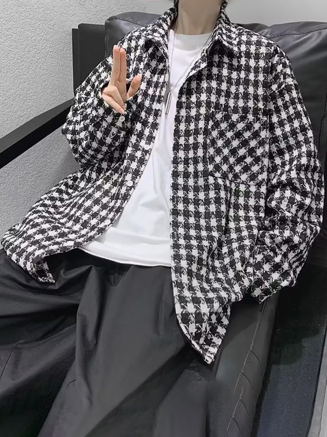 

StyleCast x Revolte Men Spread Collar Checked Casual Tailored Jacket, Black