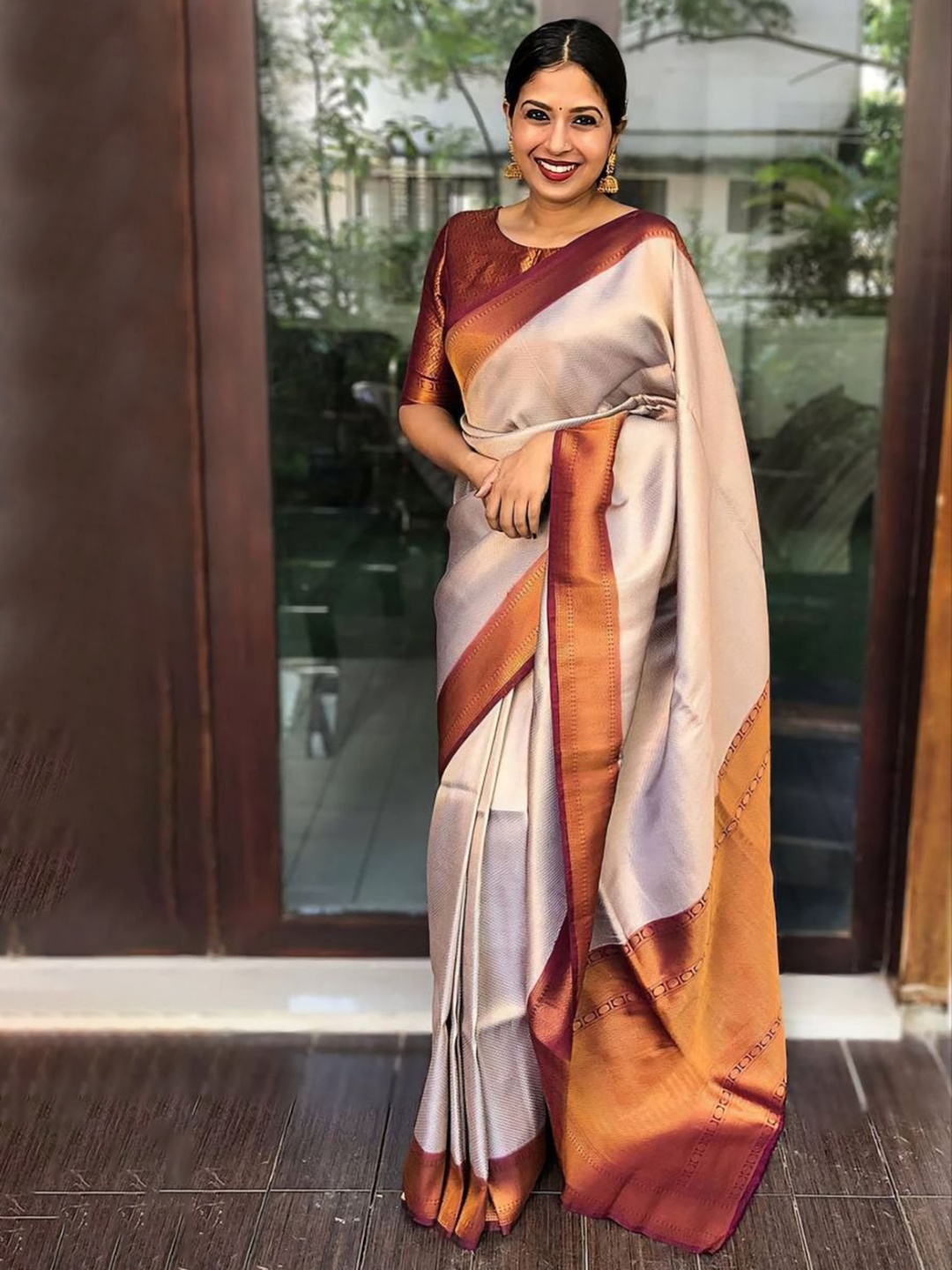 

Visit Wear Woven Design Zari Pure Silk Banarasi Saree, Cream