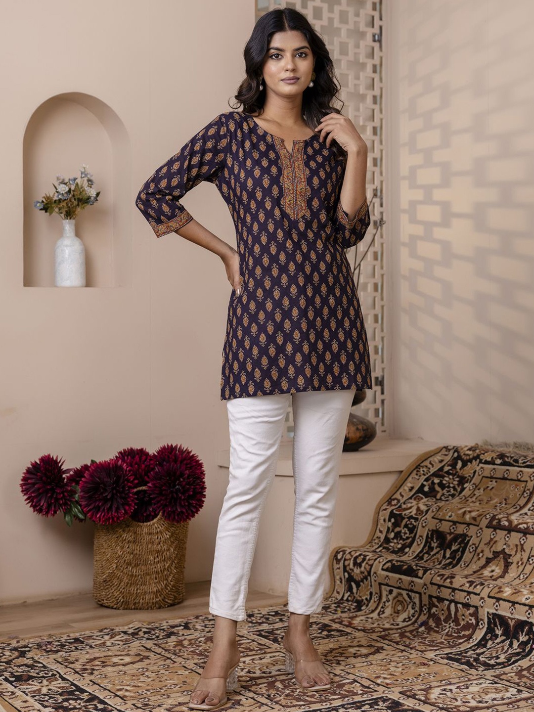 

Nayo Women Printed V-Neck Peplum Tunic, Navy blue