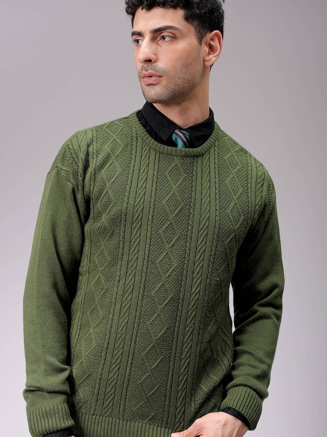

The Indian Garage Co Men Cable Knit Pullover, Olive