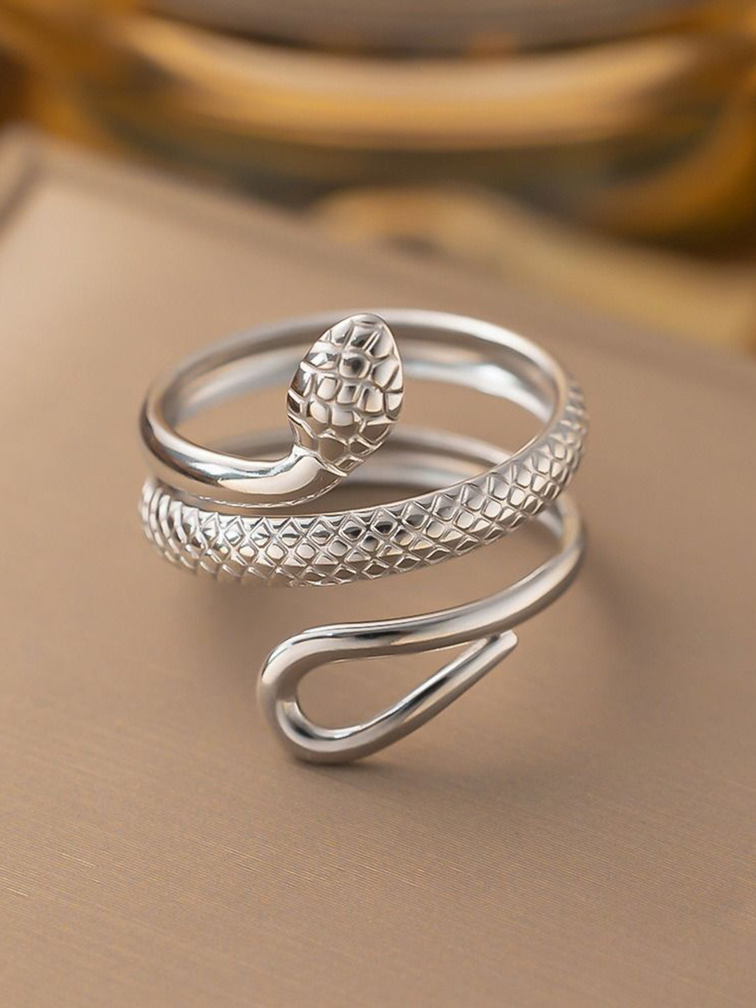 

MYKI Stainless Steel Silver-Plated Finger Ring