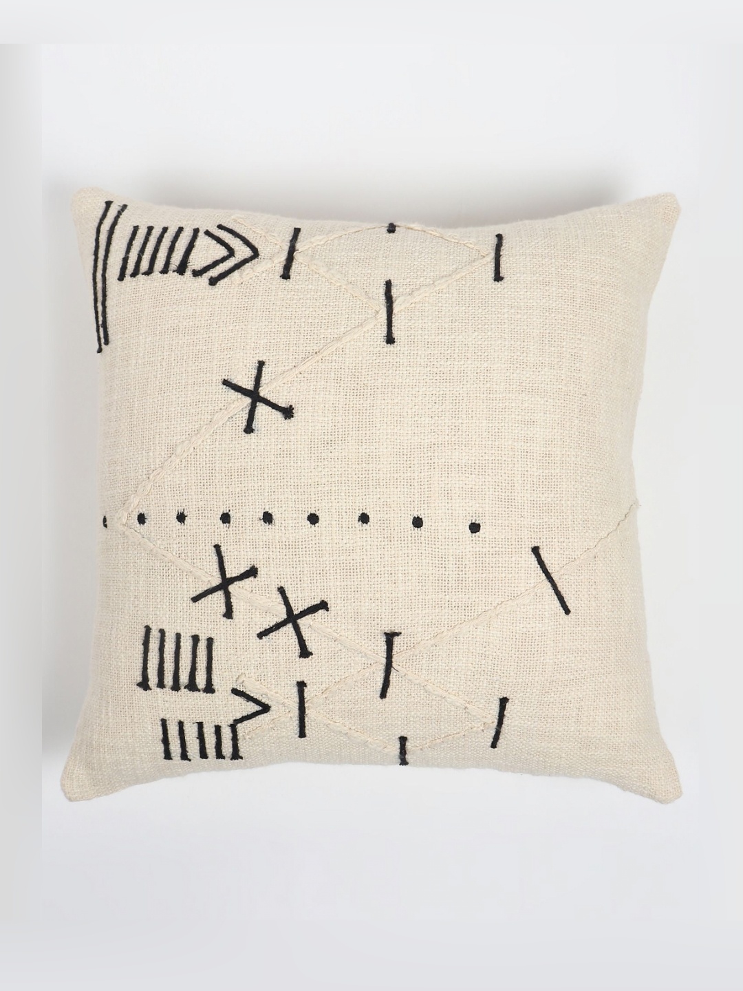 

Art Avenue Black & Cream-Coloured Self Design Square Cushion Cover