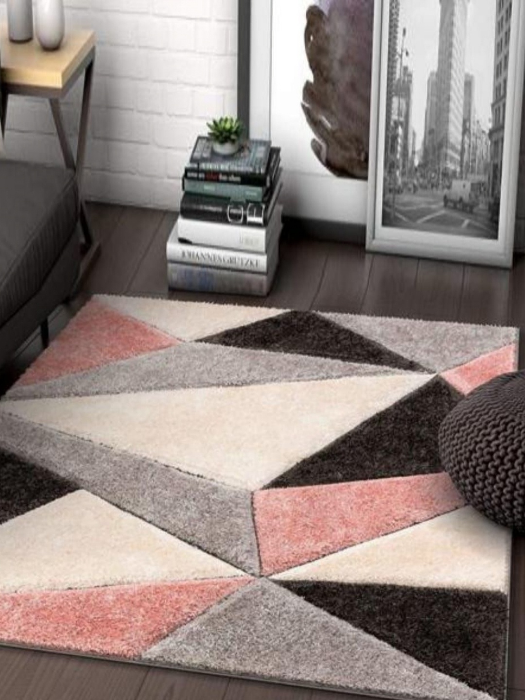 

Samjeeda Handloom carpets Red Geometric Anti-Skid Woollen Carpet