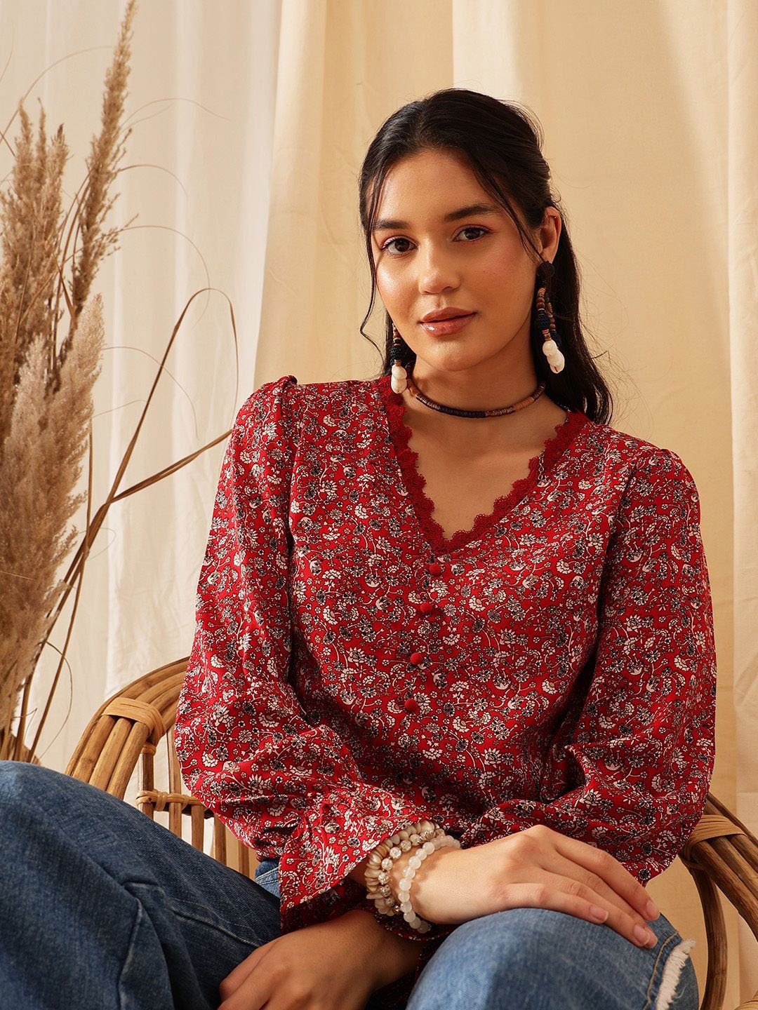 

QUIERO Women Floral Printed Crepe Top, Red