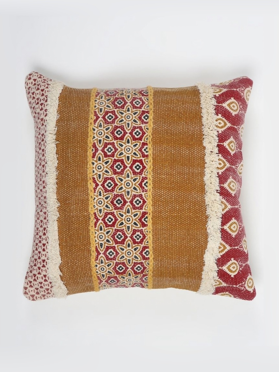 

Art Avenue Red & Brown Abstract Square Cushion Covers