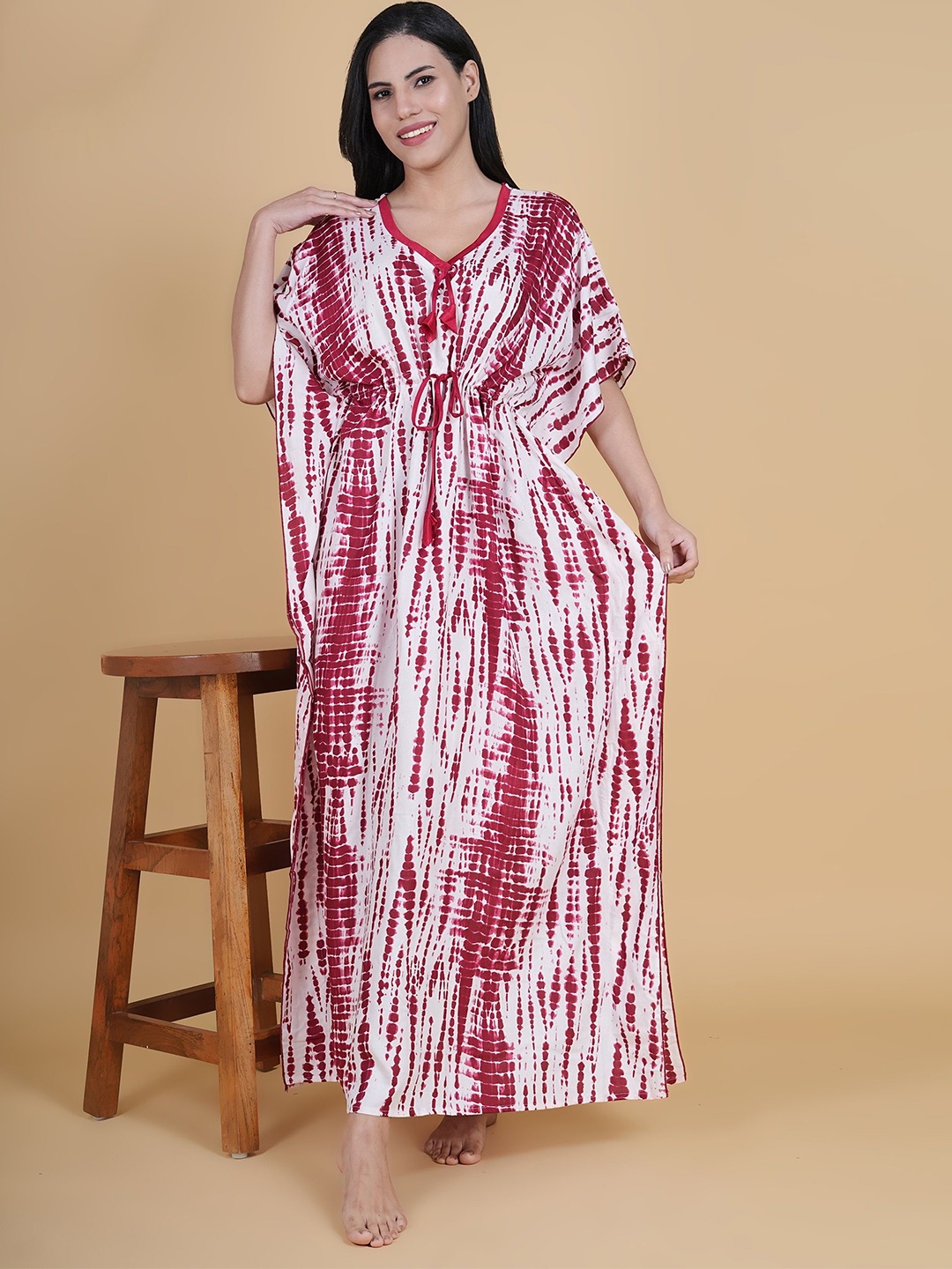 

Noty Women Printed Maxi Nightdress, Maroon