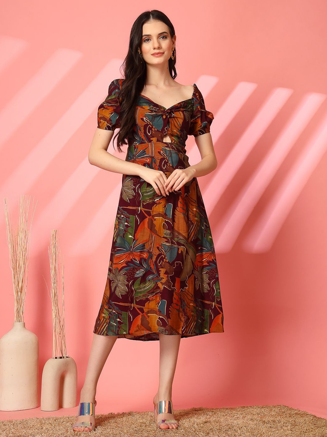 

aayu Women Abstract Printed Sweetheart Neck Puff Sleeve Fit & Flare Midi Dress, Purple