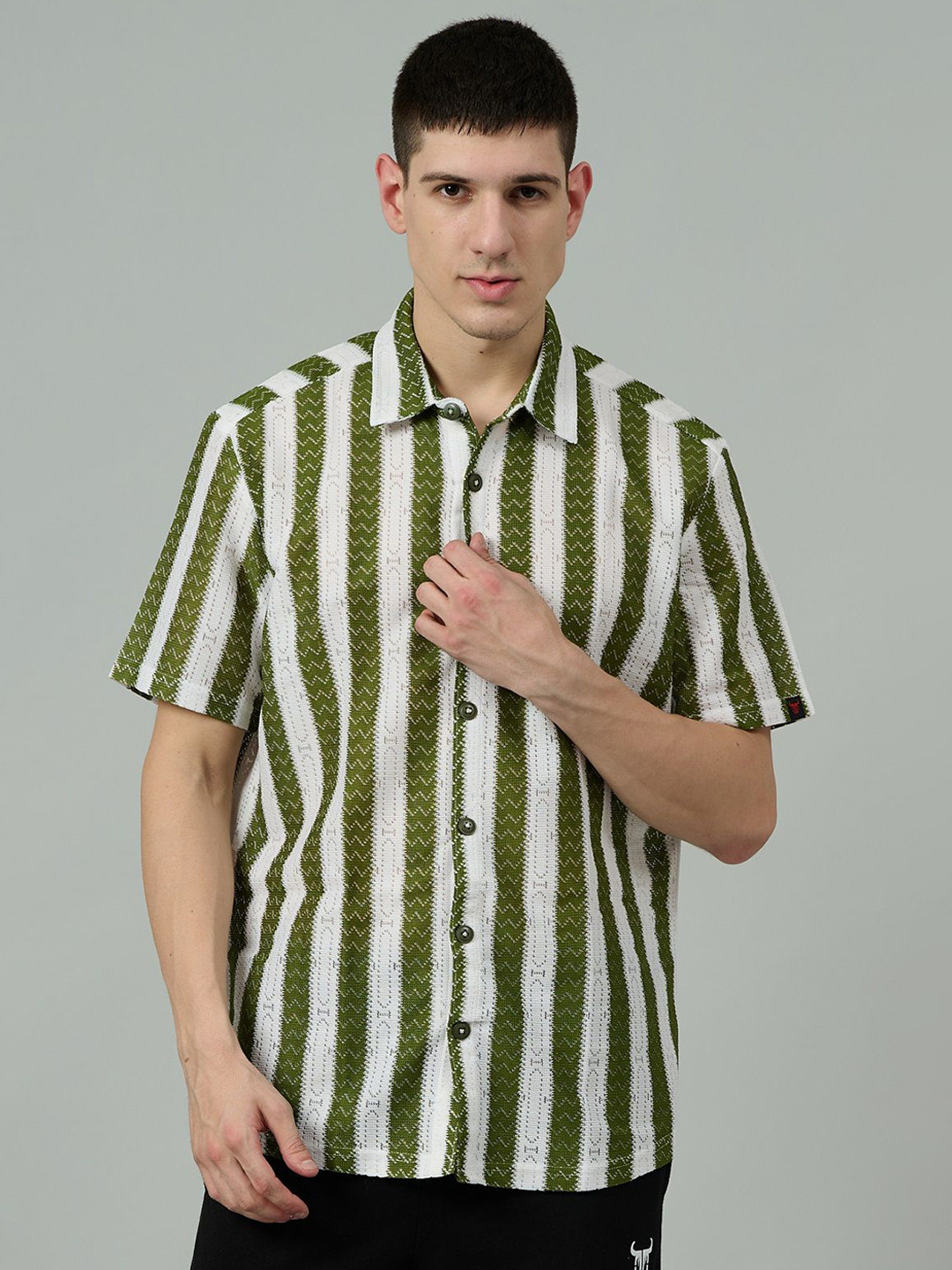 

GO DEVIL Men Classic Spread Collar Vertical Striped Cotton Oversized Casual Shirt, Olive