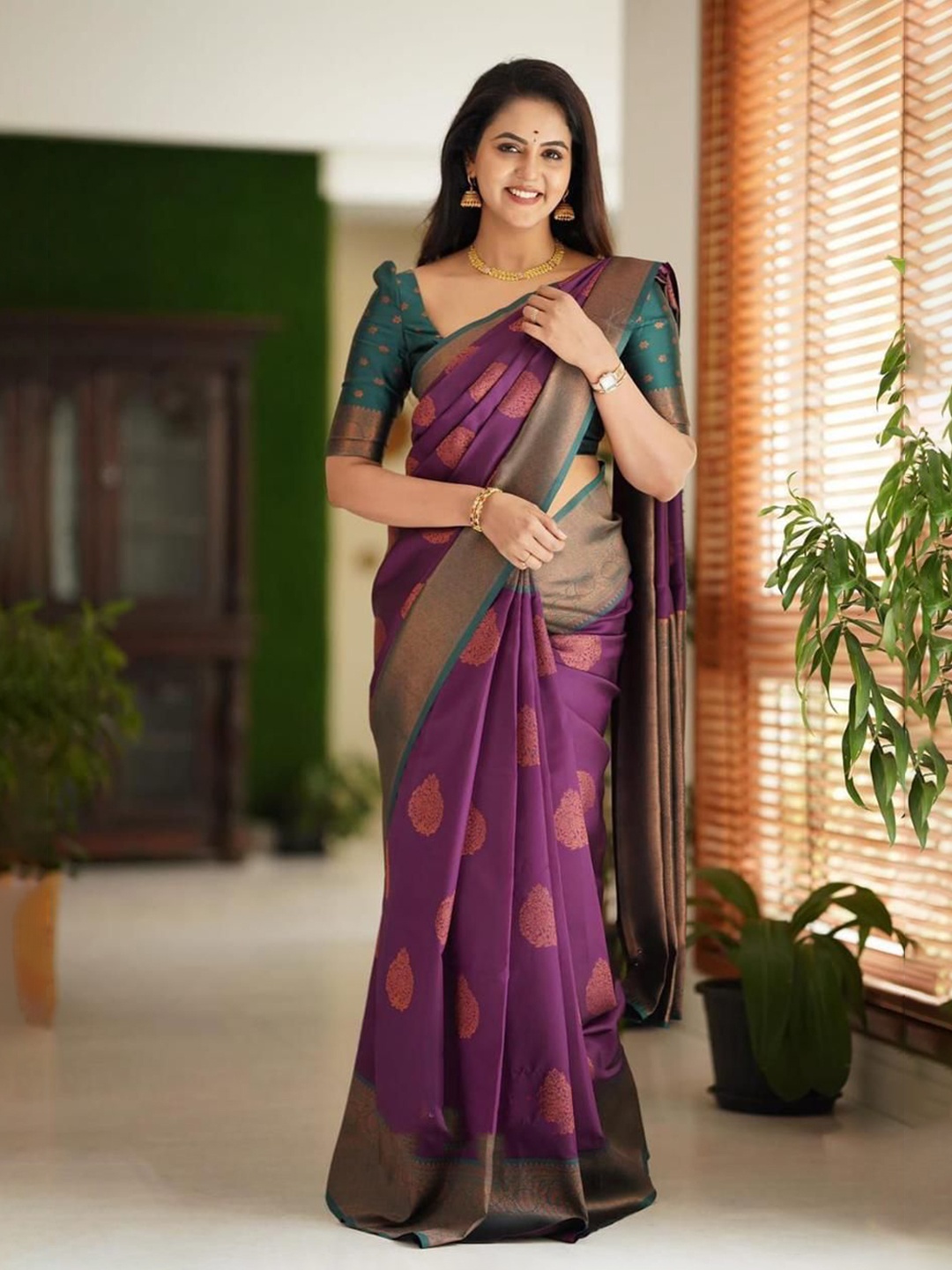 

Visit Wear Woven Design Pure Silk Banarasi Saree, Purple
