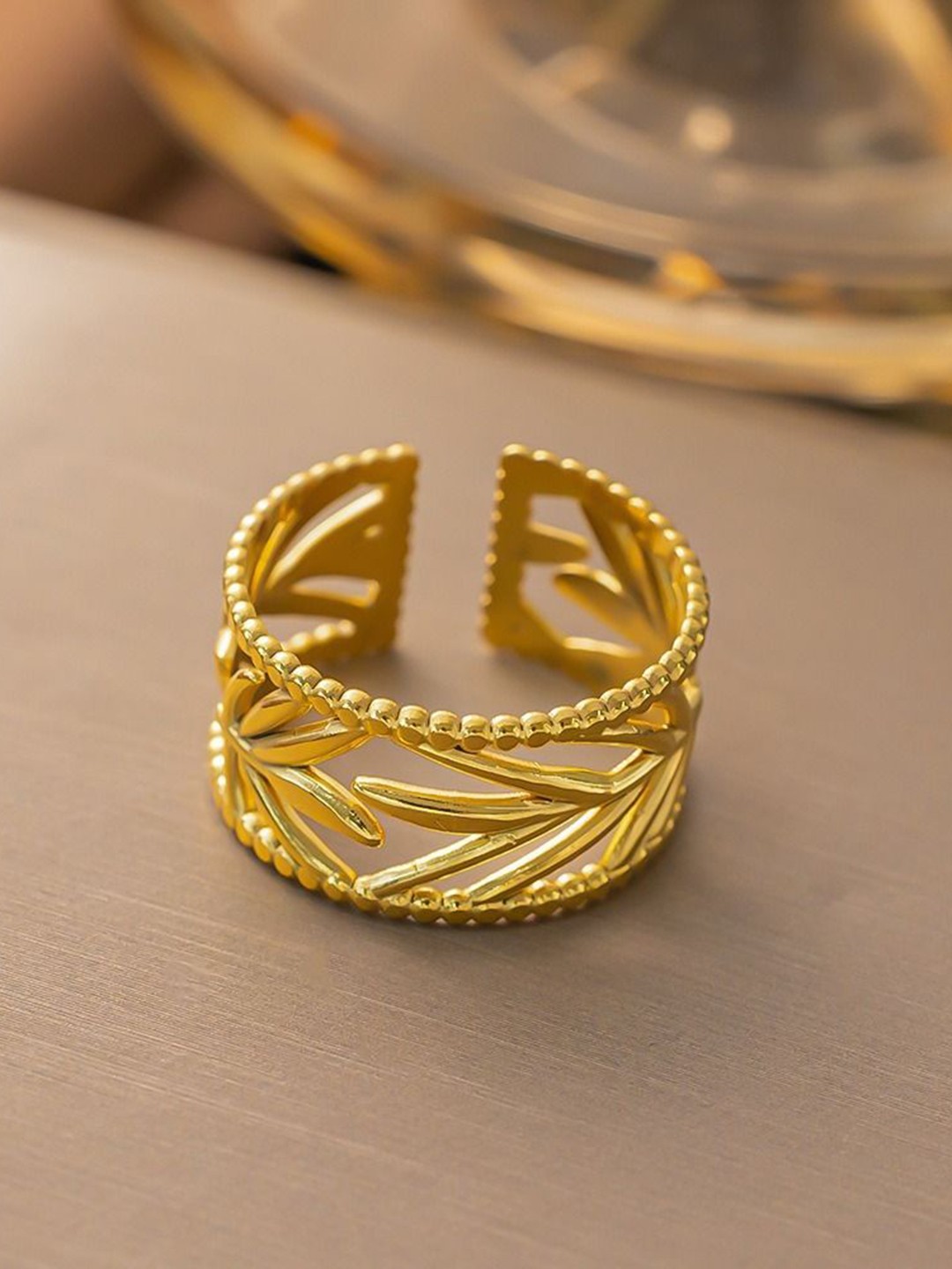 

MYKI Gold-Plated Stainless Steel Finger Ring
