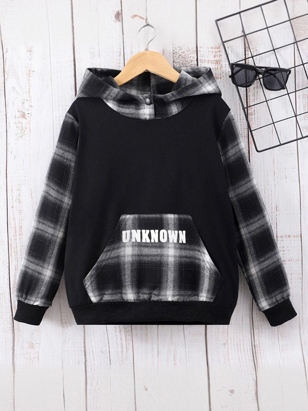 

INCLUD Boys Checked Hooded Sweatshirt, Black