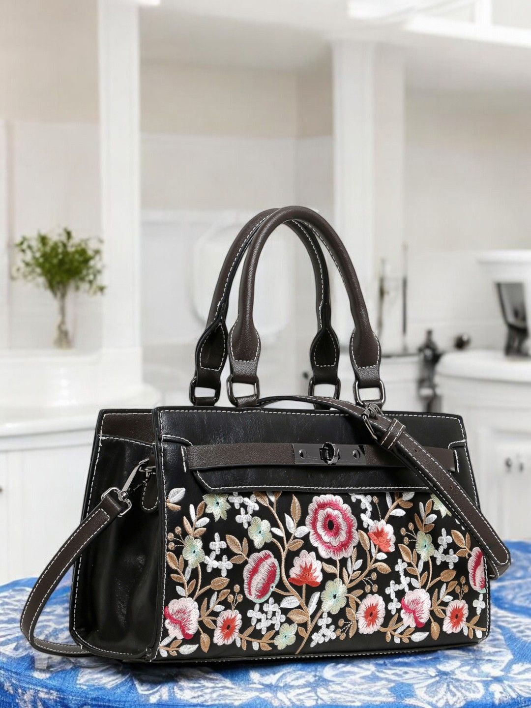 

Exotic Women Floral Printed Structured Leather Handheld Bag, Black