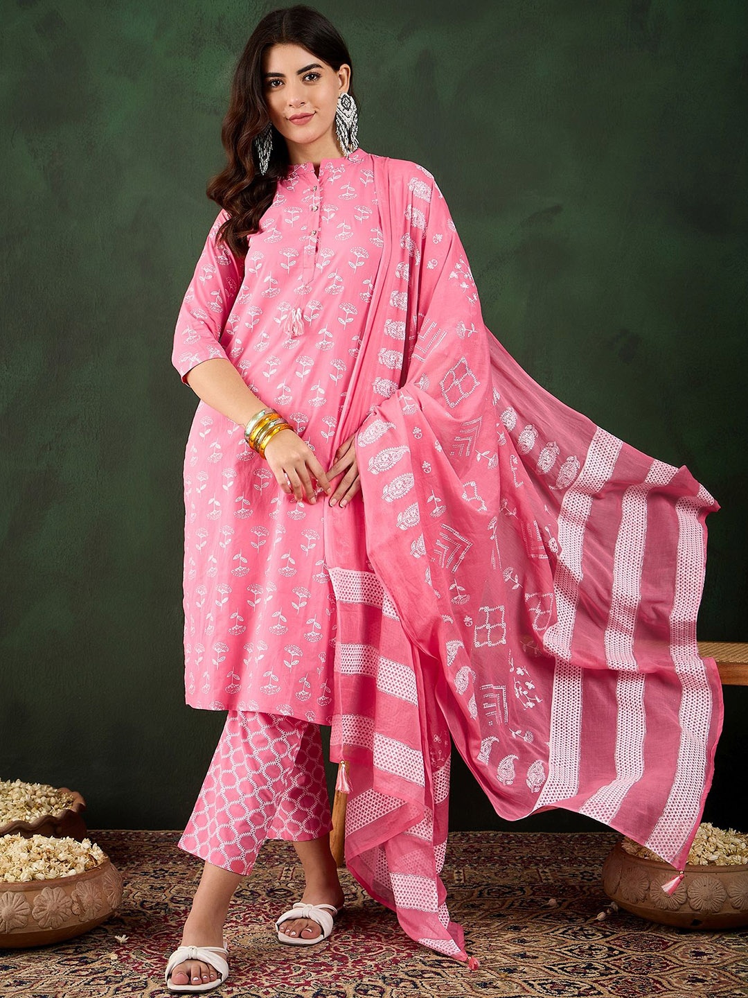 

BANDIA Floral Printed Mandarin Collar Pure Cotton Straight Kurta With Trouser & Dupatta, Pink