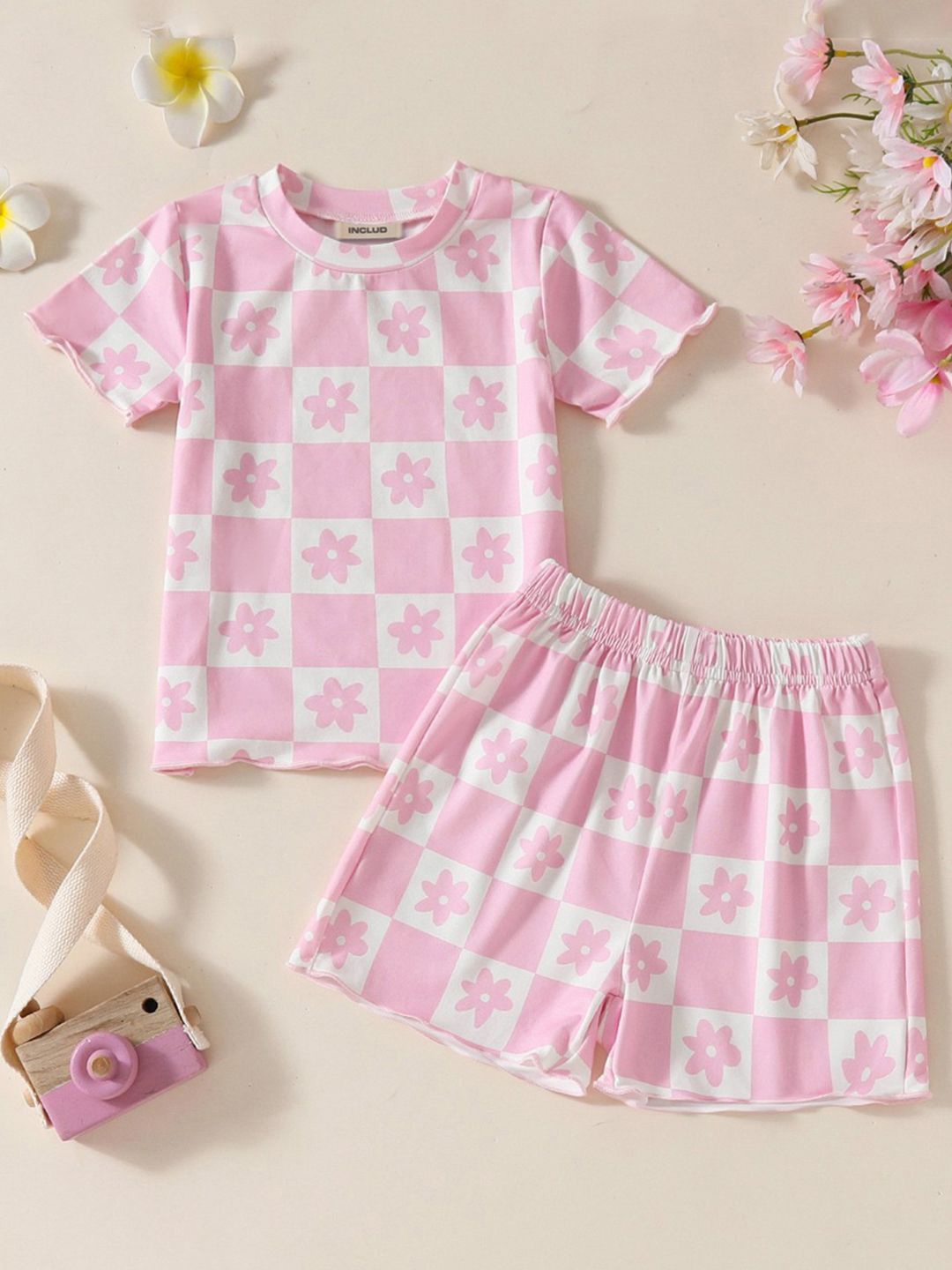 

INCLUD Girls Printed Round Neck Short Sleeves T-Shirt With Shorts, Pink
