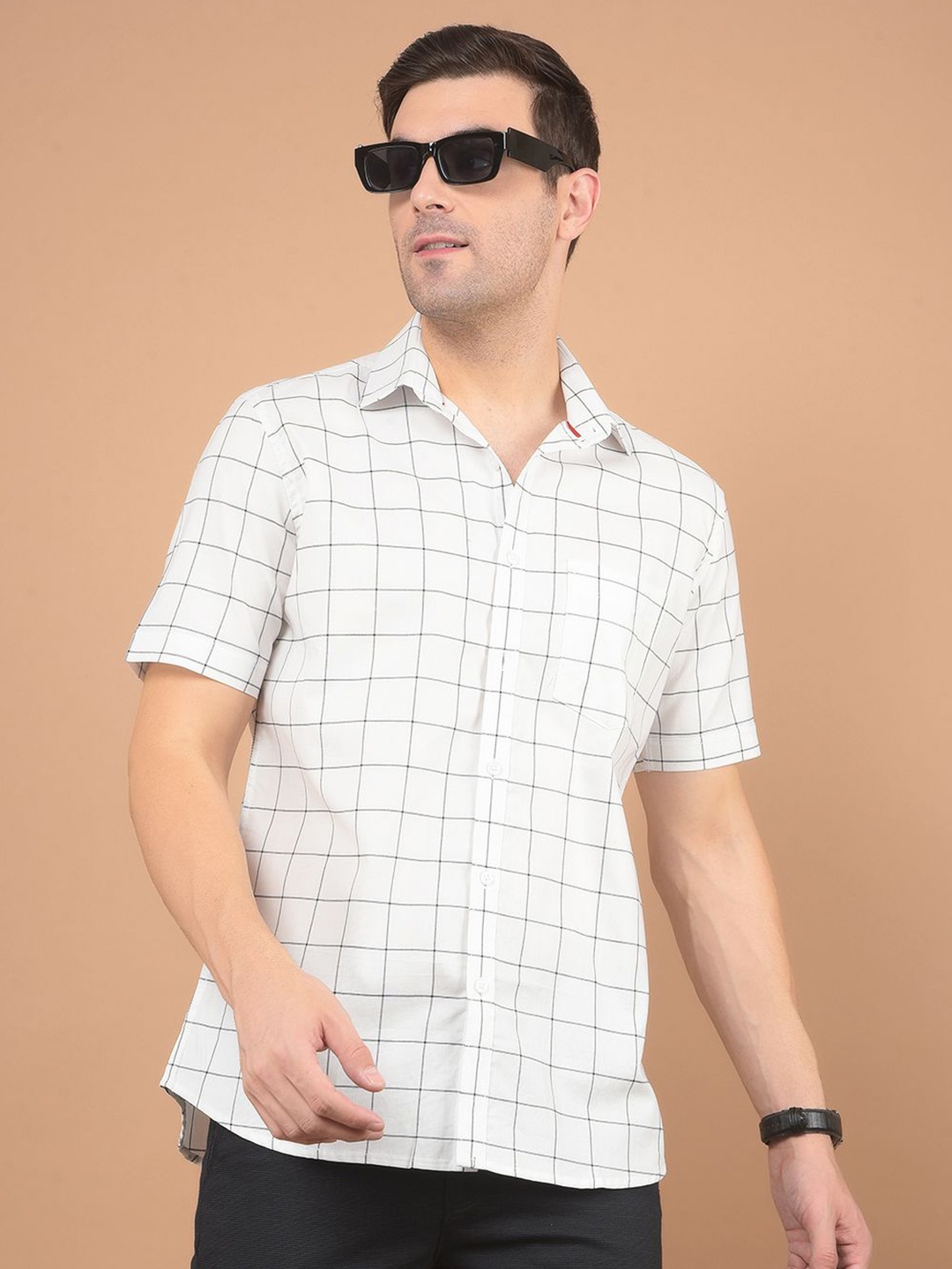 

Crimsoune Club Men Classic Spread Collar Checked Cotton Slim Fit Casual Shirt, White