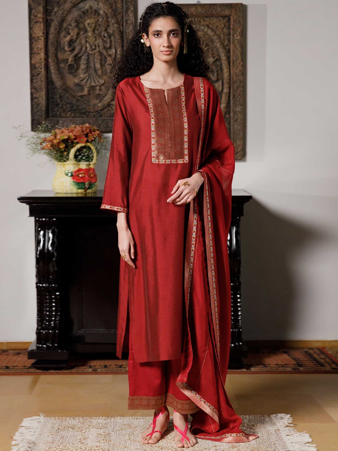 

Ganga Floral Woven Design Raw Silk Straight Kurta With Palazzo & Dupatta, Red