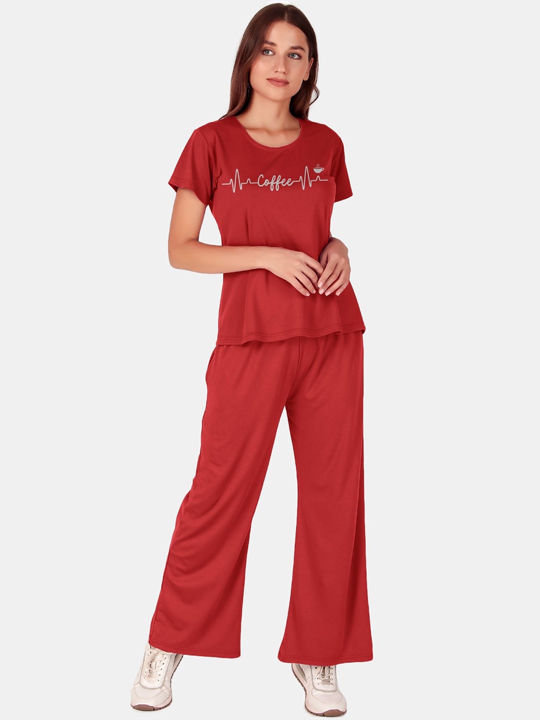

Fasense Printed Tshirt With Trouser Co-Ords, Maroon