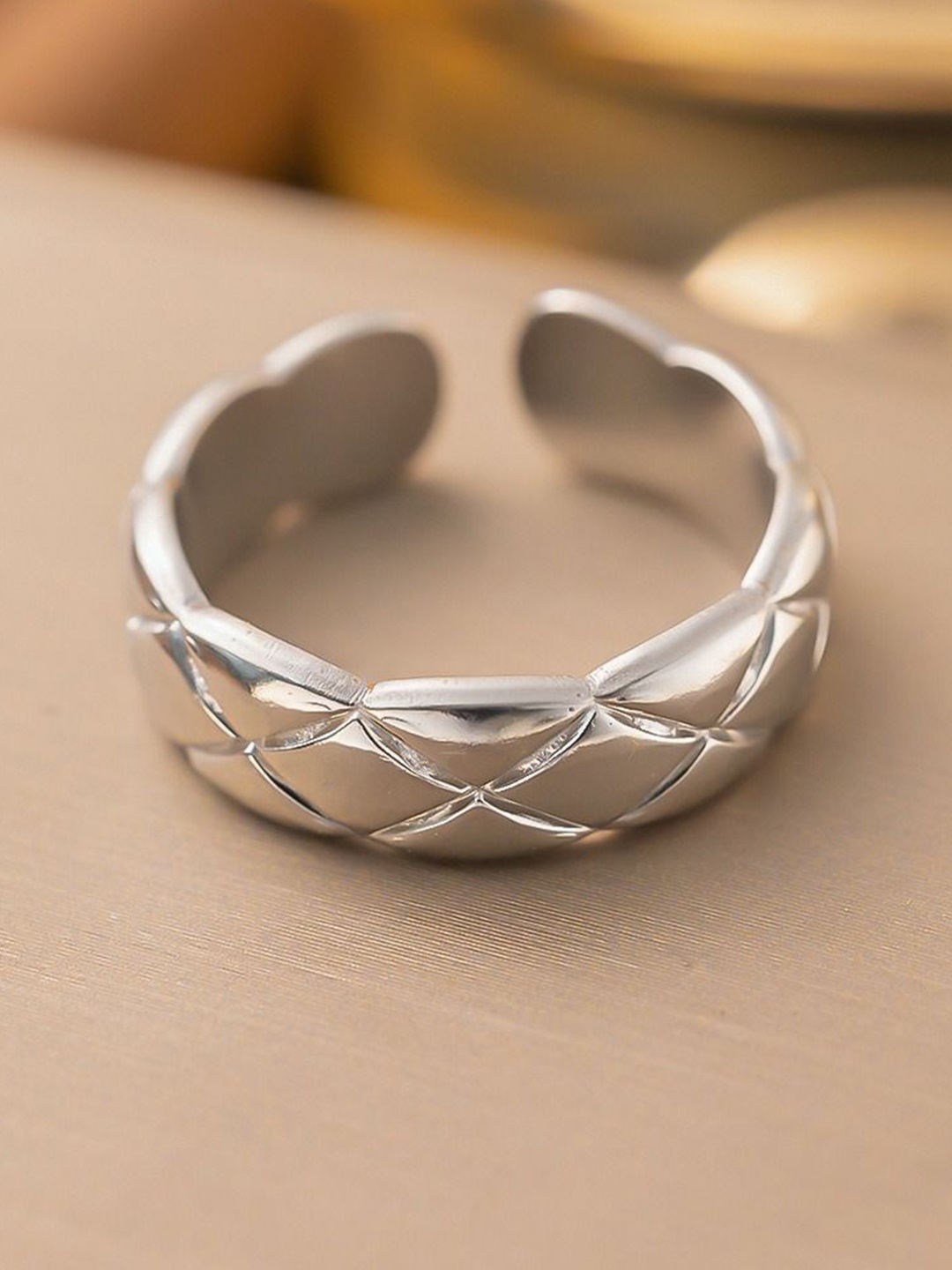 

MYKI Silver-Plated Stainless Steel Finger Ring