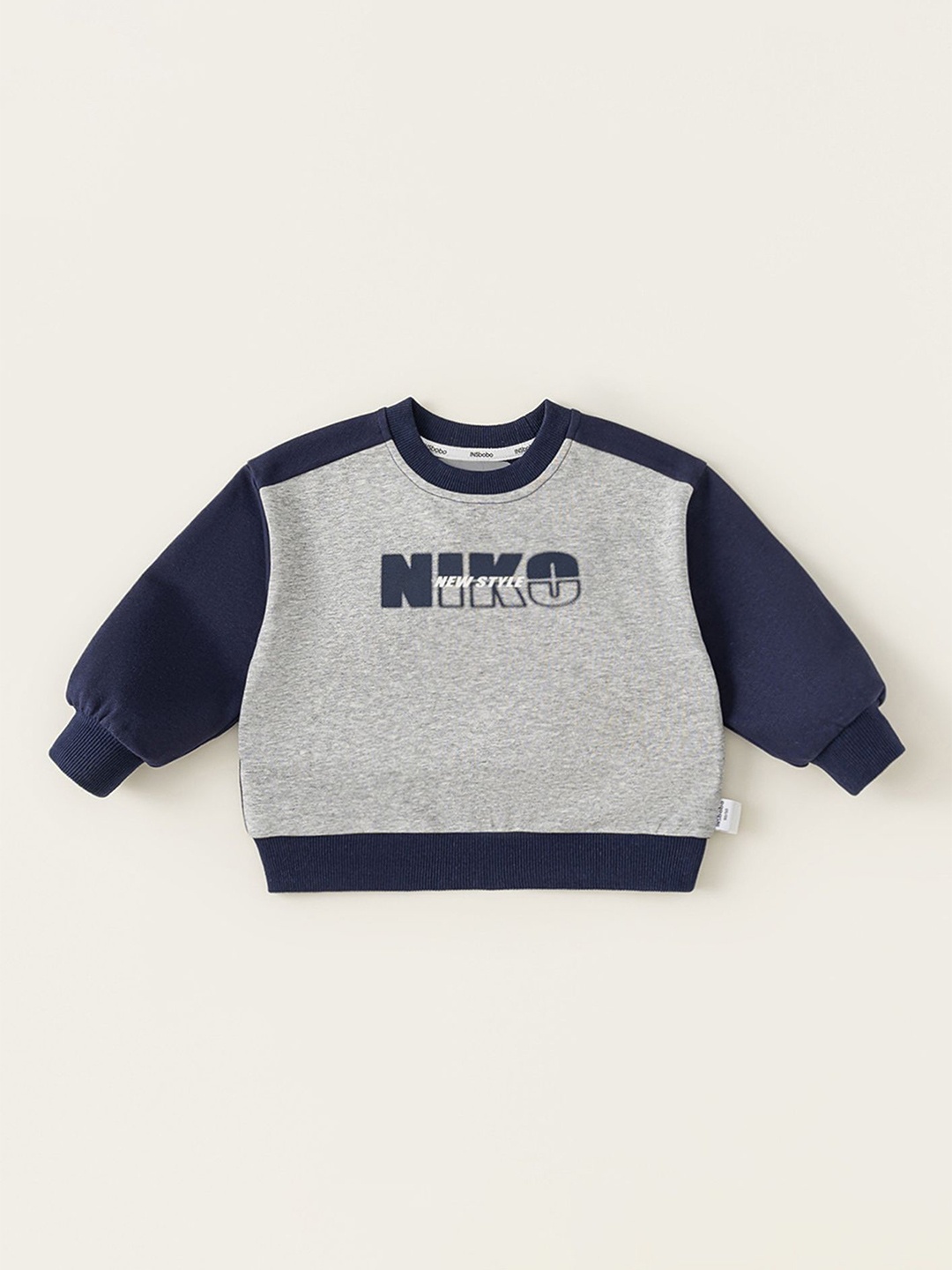 

LULU & SKY Boys Colourblocked Sweatshirt, Navy blue