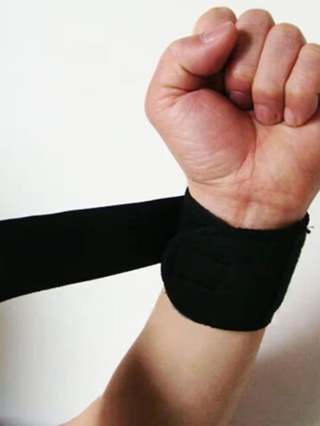 

Adbeni 2-Pcs Wrist Wraps, Lifting Support Brace, Black