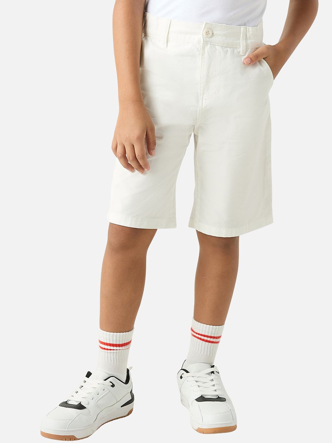 

Juniors by Babyshop Boys Mid-Rise Regular Shorts, White